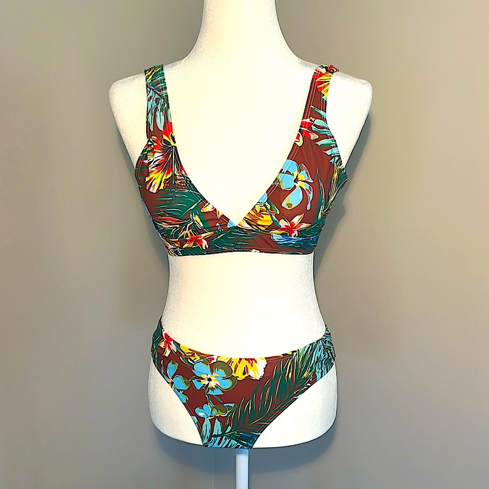 Tropical print bikini NWOT